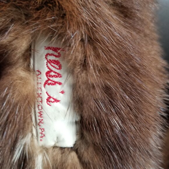 Vintage Hess's Genuine Mink Fur Stole Wrap Scarf w/ 3 Full Body Pelts - Picture 8 of 10